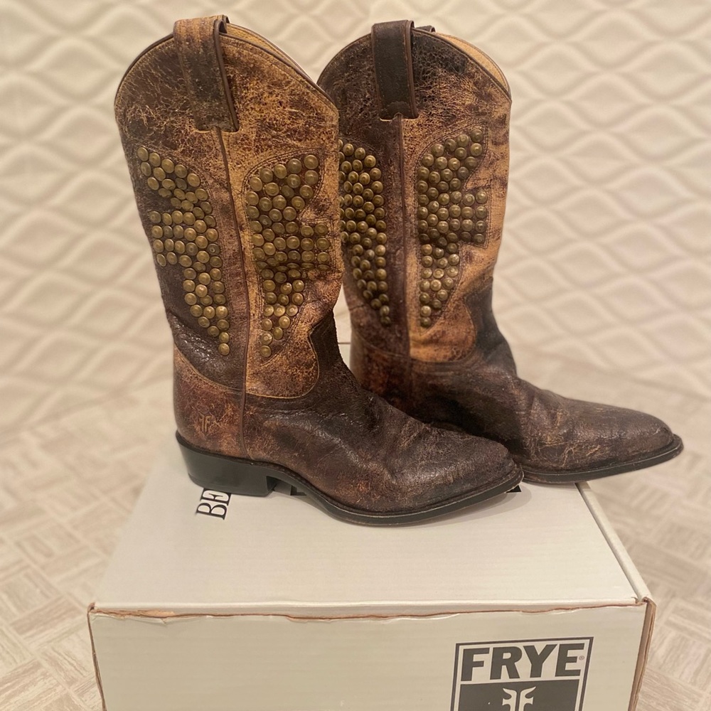 Billy Hammered Stud Boots